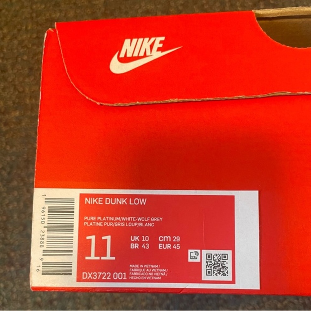 BRAND NEW Nike Dunk Low Wolf Grey Pure Platinum (Never Worn/Still in Box) - Picture 15 of 15